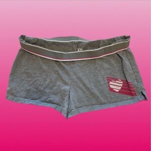 Mini shorts w/ heart